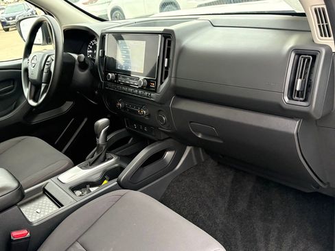 Certified 2025 Nissan Frontier S RWD image 32
