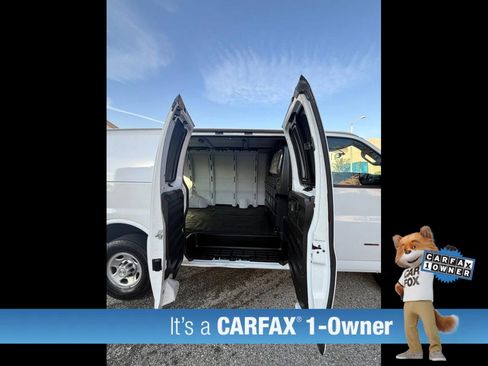 Used 2022 Chevrolet Express 2500 w/ Driver Convenience Package image 13