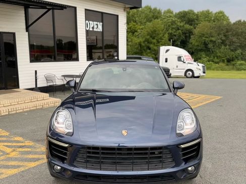 Used 2015 Porsche Macan S w/ Premium Package Plus AWD/4WD image 2
