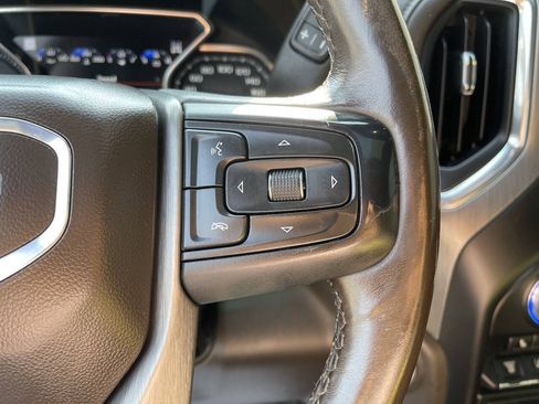 Used 2022 GMC Sierra 3500 Denali w/ Denali Ultimate Package AWD/4WD image 25