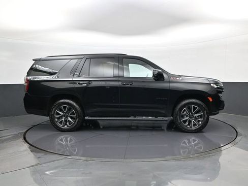 Used 2023 Chevrolet Tahoe Z71 w/ Luxury Package AWD/4WD image 4