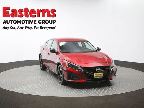 Used 2023 Nissan Altima 2.5 SR AWD/4WD image 49