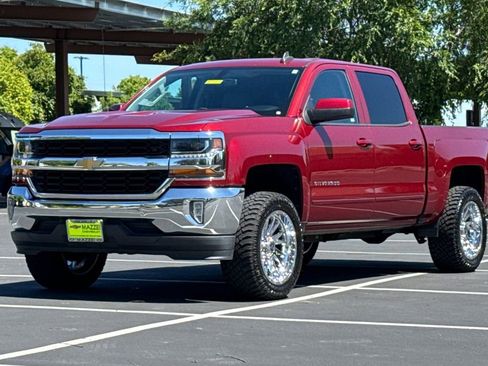 Used 2018 Chevrolet Silverado 1500 LT w/ All Star Edition RWD image 16