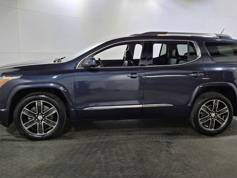 Used 2018 GMC Acadia Denali w/ LPO, Cargo Package image 4