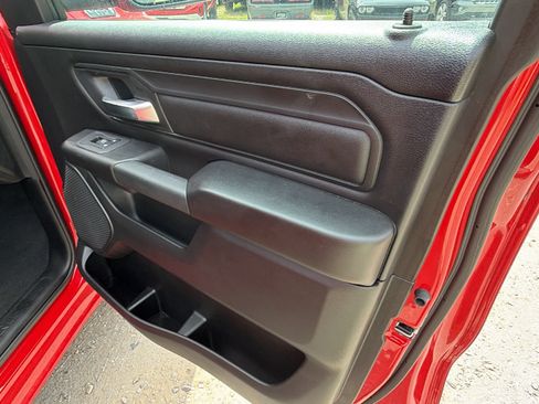 Used 2025 RAM 1500 Tradesman AWD/4WD image 18