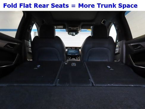 Used 2024 Jaguar F-PACE R-Dynamic S image 40