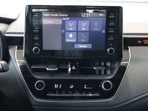 Used 2020 Toyota Corolla SE image 29