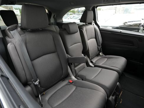 Used 2021 Honda Odyssey EX image 26