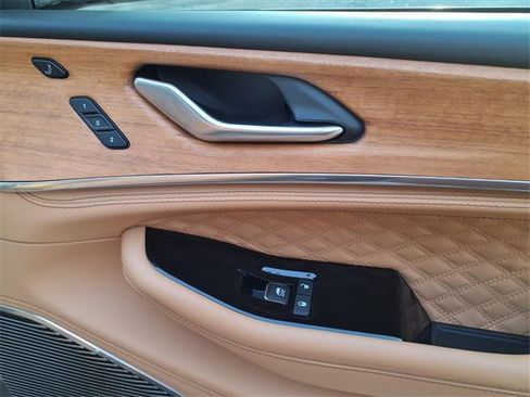 Used 2023 Jeep Grand Cherokee Summit image 98