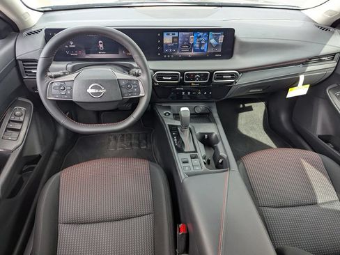 Used 2026 Nissan Sentra SR w/ Floor Mat Package FWD image 31