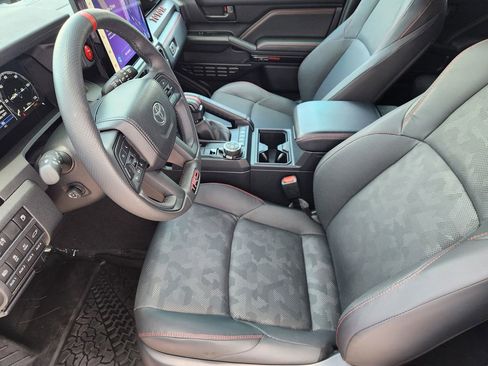 Used 2025 Toyota 4Runner TRD Pro AWD/4WD image 13