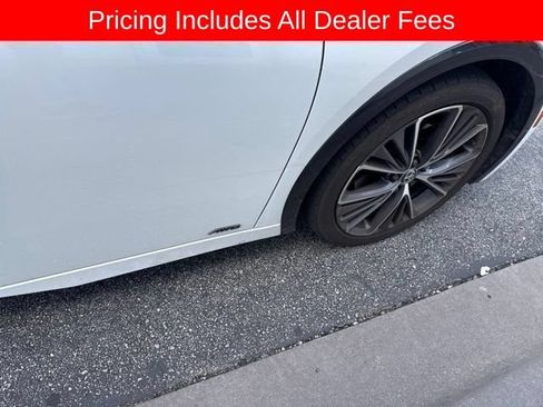 Used 2024 Toyota Prius Limited w/ Limited Premium Package AWD/4WD image 10