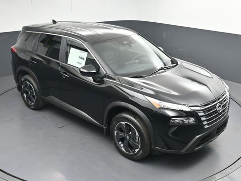 New 2026 Nissan Rogue SV image 32