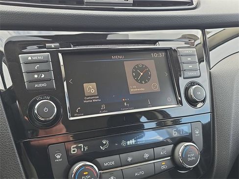 Used 2019 Nissan Rogue Sport SV image 23