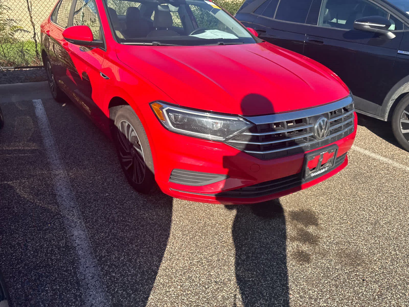 Used 2020 Volkswagen Jetta SEL FWD image 2