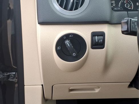 Used 2013 Volkswagen Tiguan SE AWD/4WD image 13