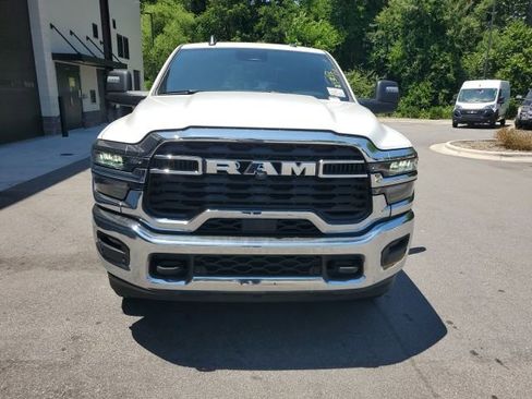 Used 2026 RAM 2500 Big Horn AWD/4WD image 11