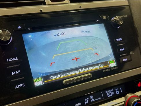 Used 2017 Subaru Outback 2.5i Limited image 17