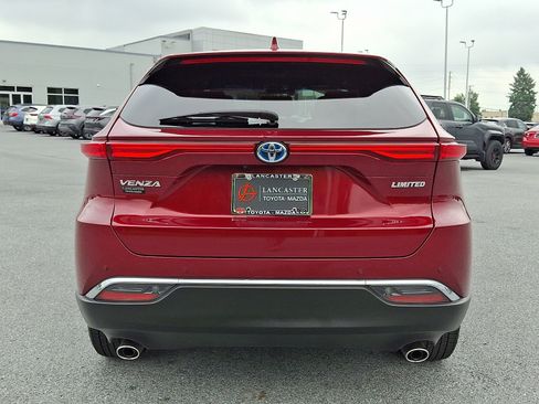 Certified 2023 Toyota Venza Limited AWD/4WD image 6