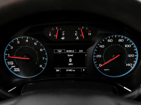 Used 2020 Chevrolet Equinox LS w/ LPO, Floor Liner Package FWD image 20