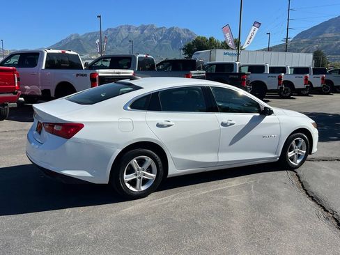 Used 2024 Chevrolet Malibu LS FWD image 8