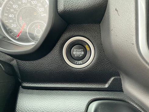 Used 2024 RAM 2500 Big Horn w/ Bed Utility Group image 37