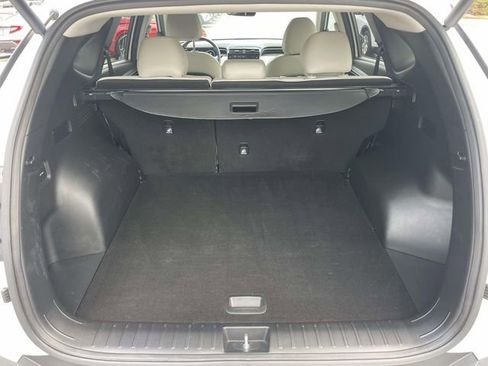 Used 2023 Hyundai Tucson SEL w/ Convenience Package FWD image 10