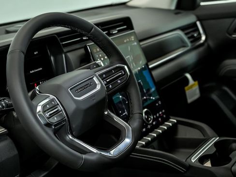 New 2026 GMC Terrain Denali image 11