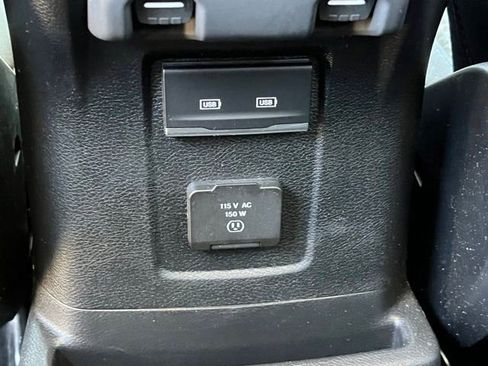 Used 2024 Jeep Wrangler Unlimited Rubicon 4xe AWD/4WD image 22