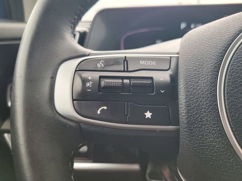 Used 2023 Kia Sportage EX image 28