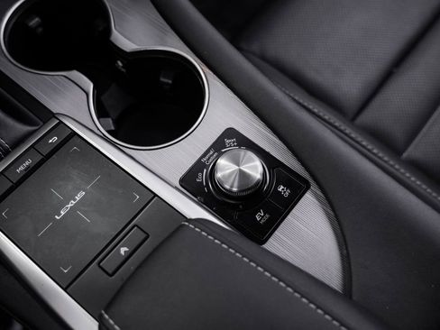 Used 2022 Lexus RX 450h F Sport w/ Accessory Package AWD/4WD image 27