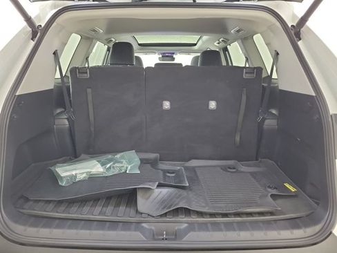Used 2024 Toyota Grand Highlander FWD image 10