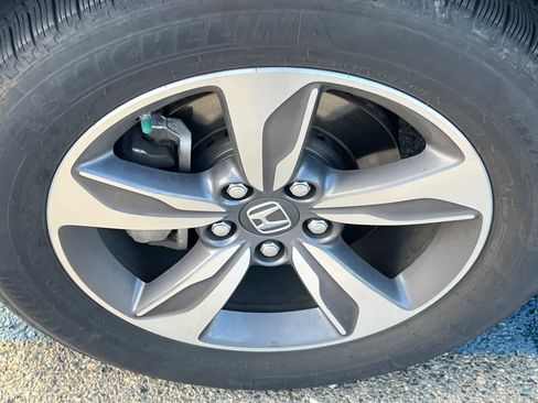 Used 2018 Honda Odyssey Touring image 10