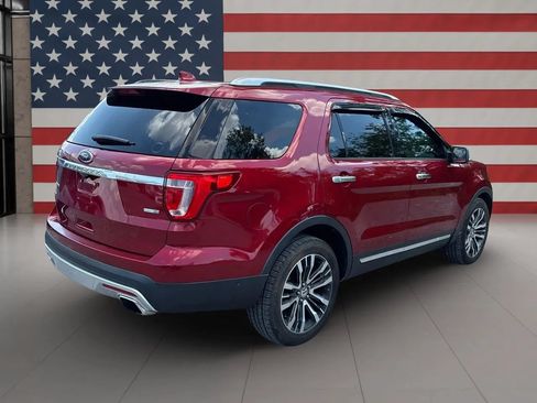 Used 2017 Ford Explorer Platinum AWD/4WD image 7
