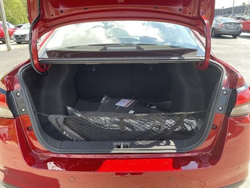 Certified 2025 Nissan Versa SV w/ Trunk Package image 15