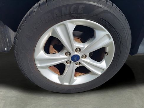 Used 2015 Ford Escape S image 11