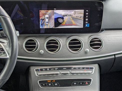 Used 2022 Mercedes-Benz E 450 4MATIC Sedan image 16