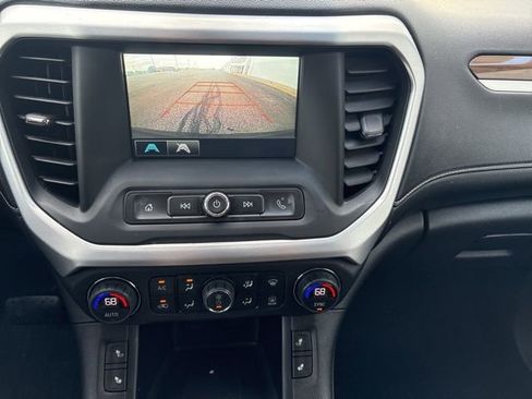 Used 2019 GMC Acadia SLE FWD image 15