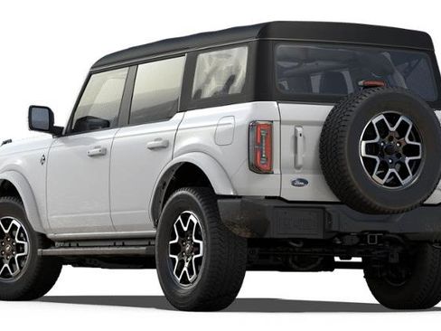 New 2025 Ford Bronco Outer Banks image 2