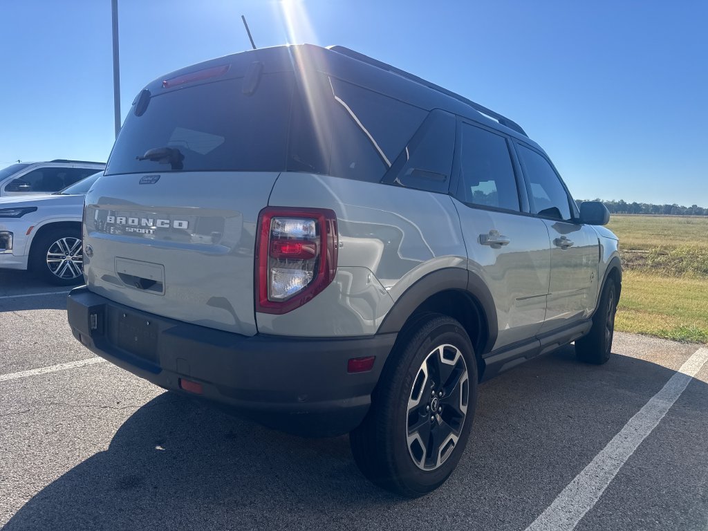 Used 2021 Ford Bronco Sport Outer Banks AWD/4WD image 5
