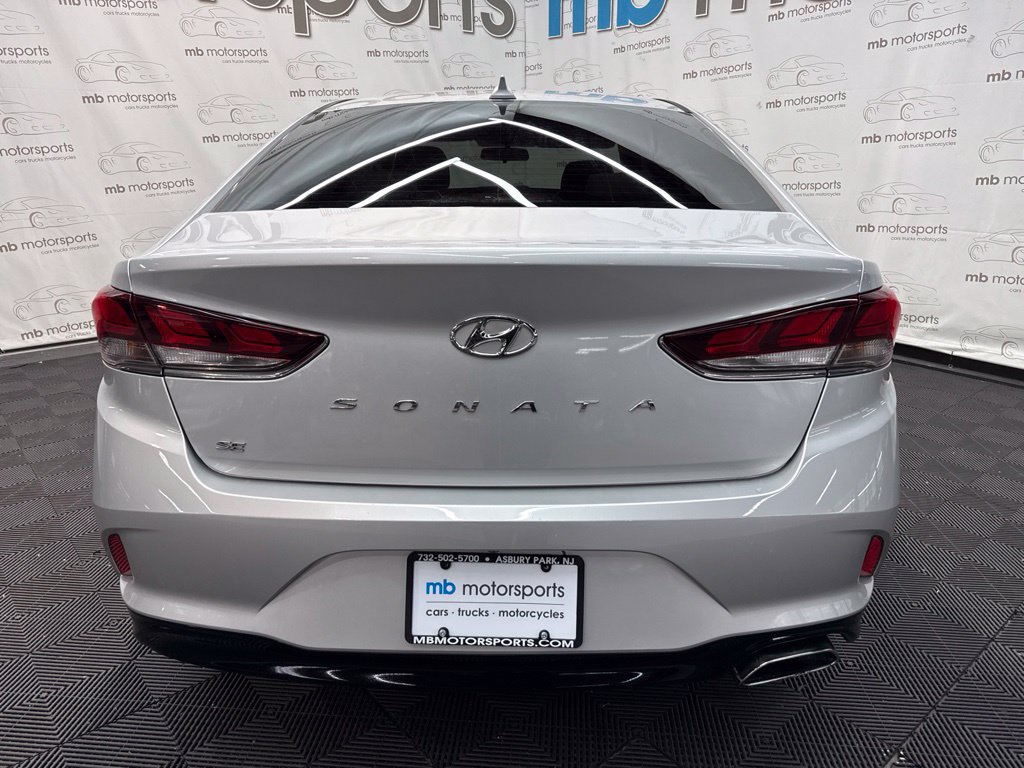 Used 2018 Hyundai Sonata SE FWD image 5