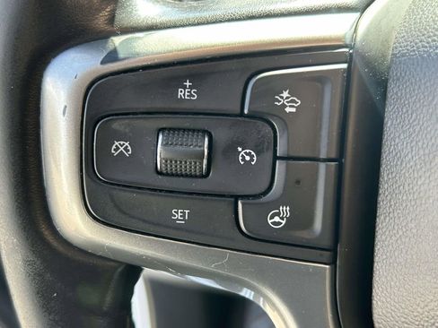 Used 2022 Chevrolet Silverado 1500 LT Trail Boss w/ LT Trail Boss Premium Package AWD/4WD image 19