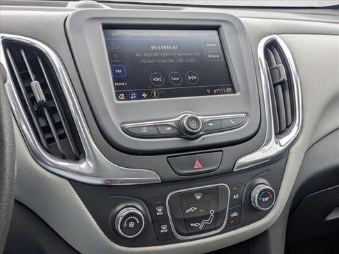Used 2020 Chevrolet Equinox LS FWD image 14