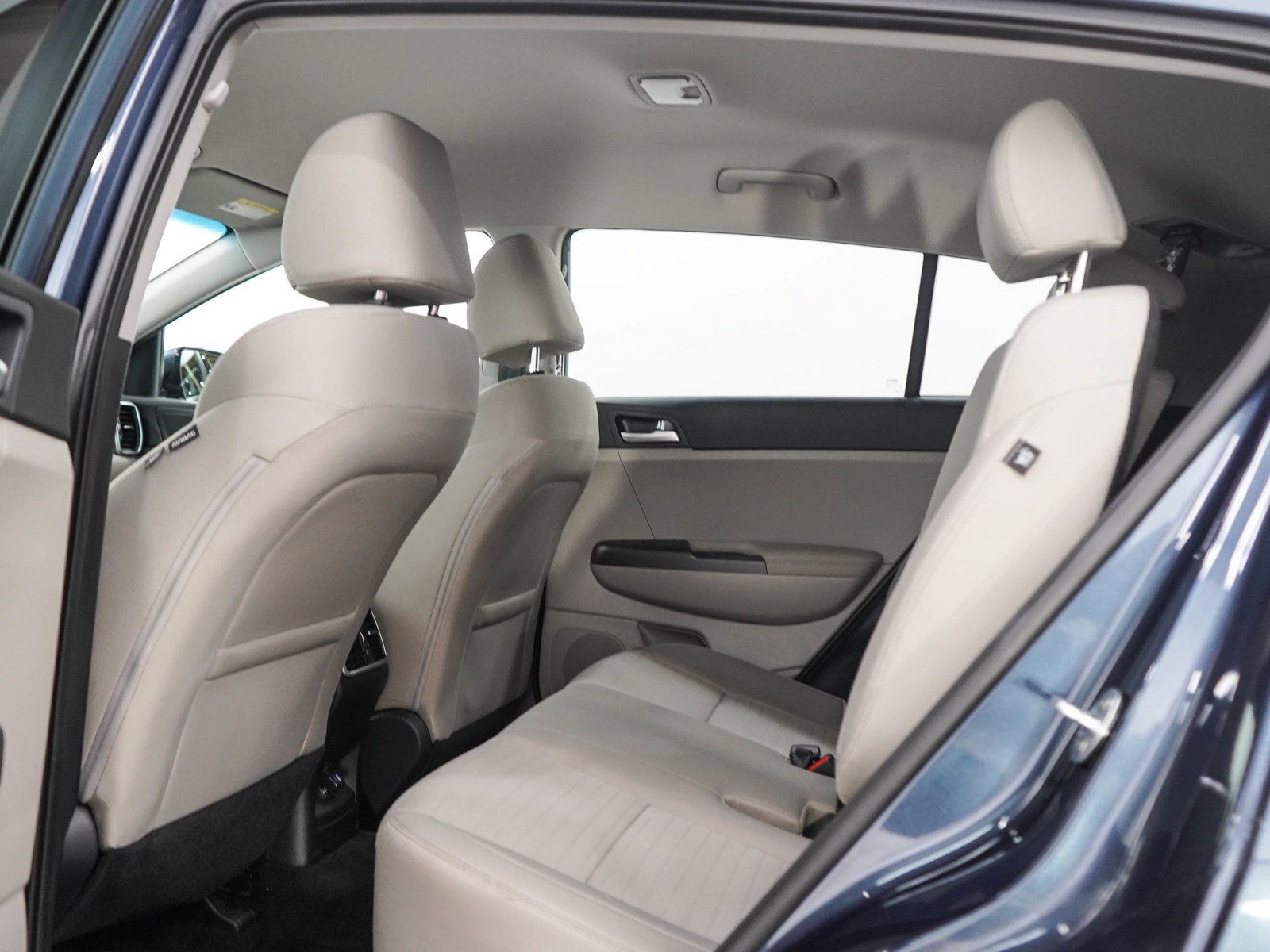 Used 2021 Kia Sportage LX w/ LX AWD Popular Package image 17