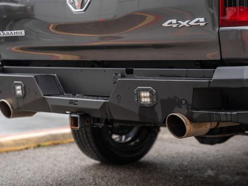 Used 2019 RAM 1500 Laramie image 13