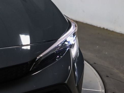 Certified 2025 Toyota Corolla LE FWD image 8