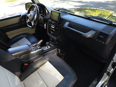 Used 2015 Mercedes-Benz G 550 SUV image 23