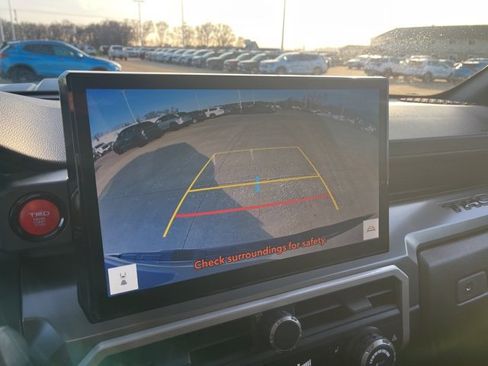 Used 2024 Toyota Tacoma TRD Sport image 57