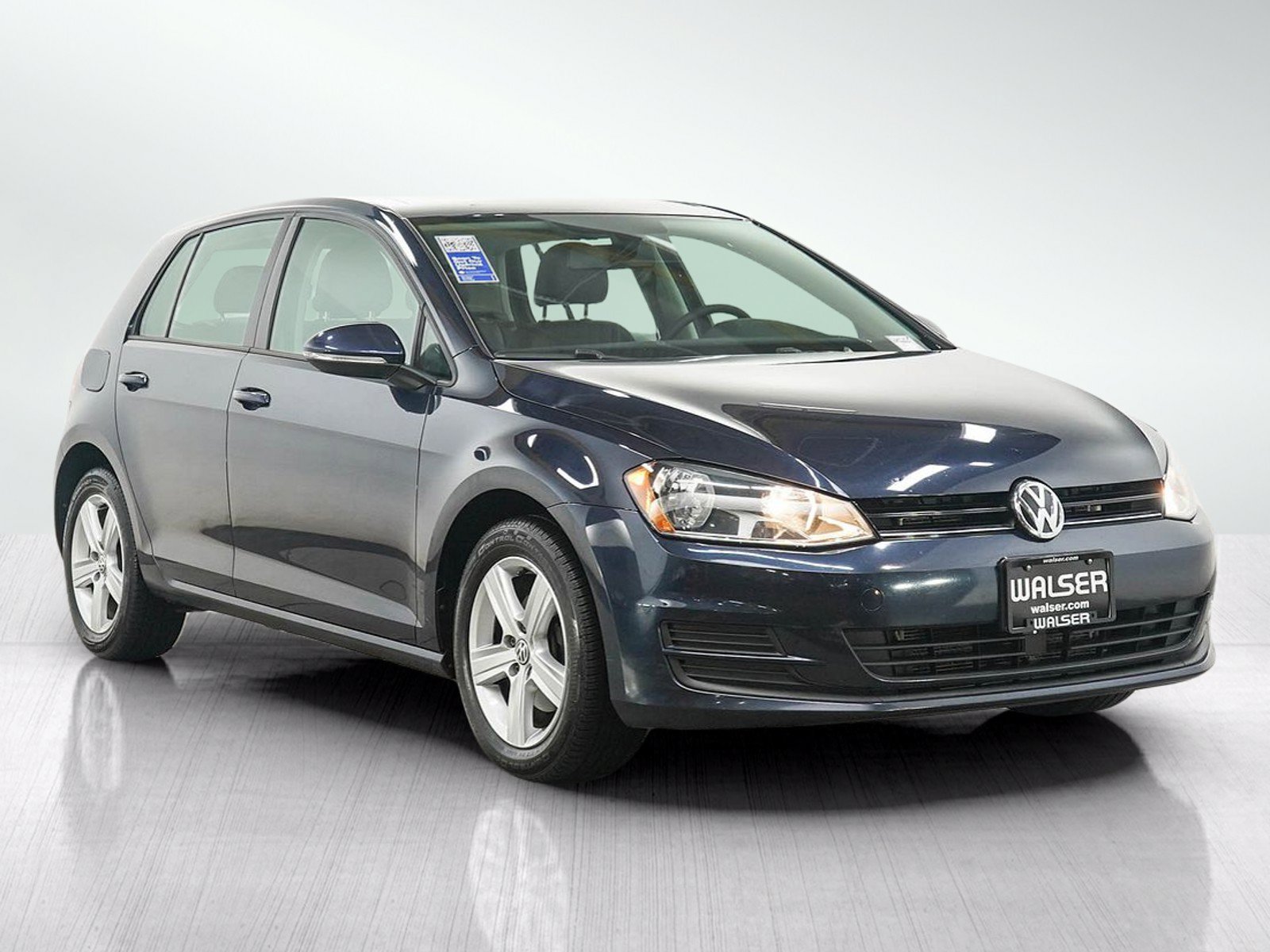 Used 2017 Volkswagen Golf Wolfsburg Edition FWD image 7