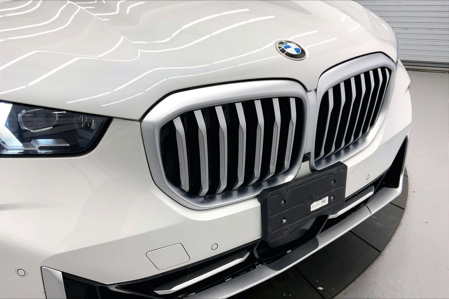 Used 2024 BMW X5 xDrive40i w/ Premium Package AWD/4WD image 31
